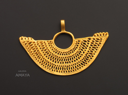 Galeria AMAYA Filigree Pre-Columbian earrings